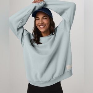 Vuori Restore Oversize Crew Sweatshirt Sz XS  Blue Haze